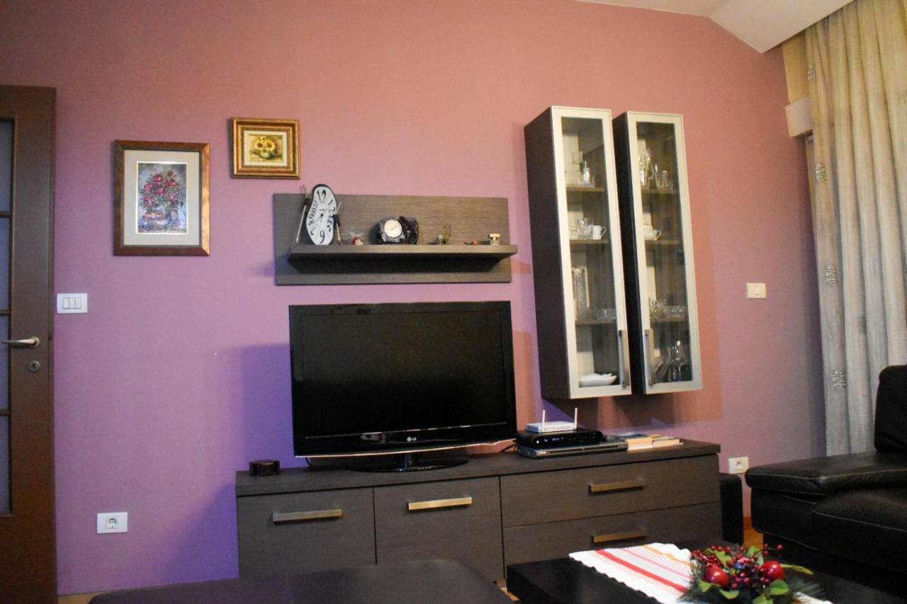 פודגוריצה Apartman Sara 2 מראה חיצוני תמונה