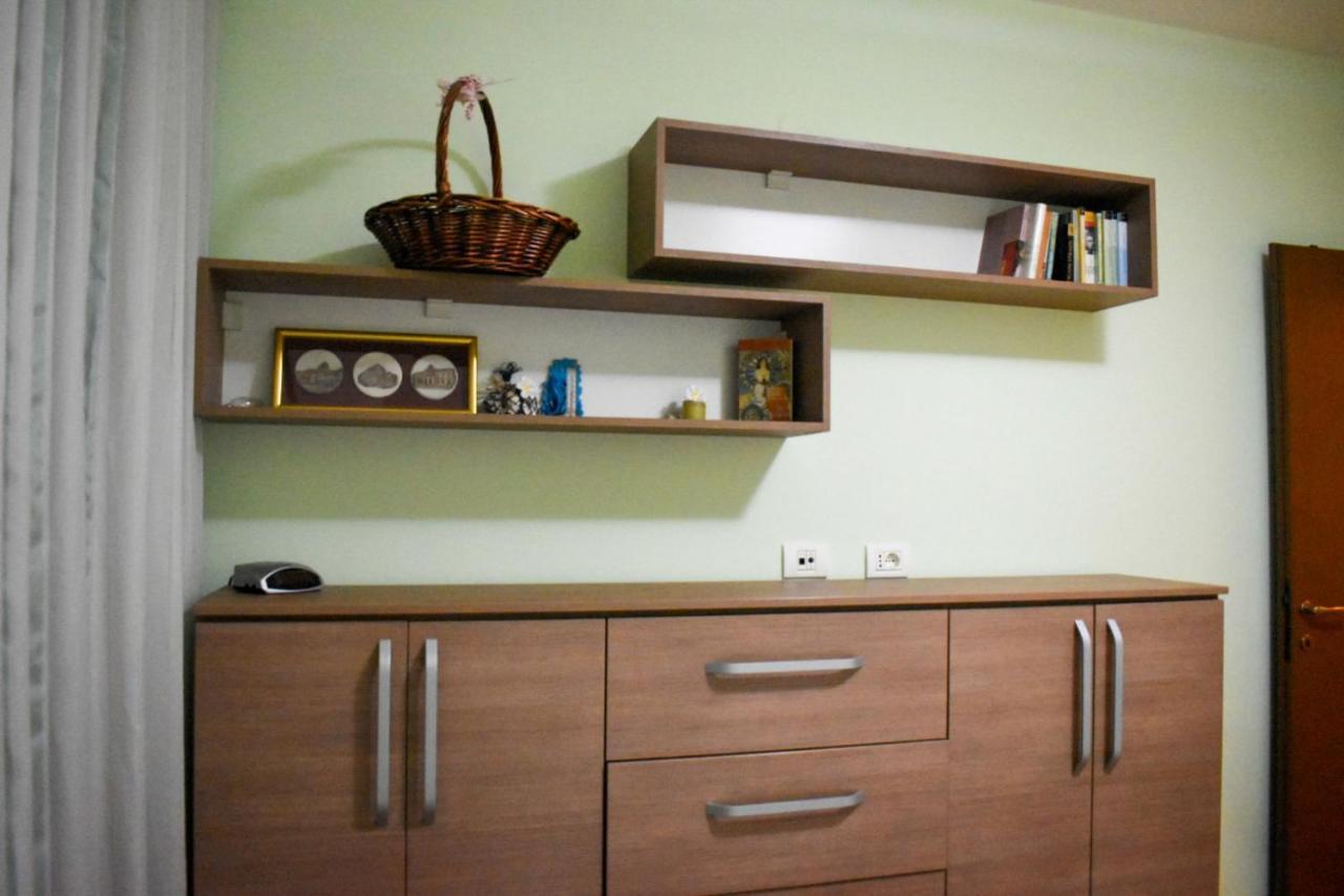 פודגוריצה Apartman Sara 2 מראה חיצוני תמונה